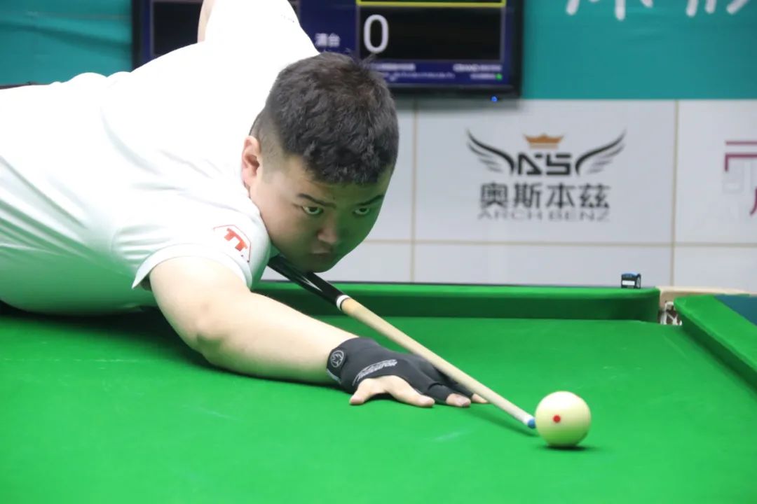 中一览无遗 中一览无遗